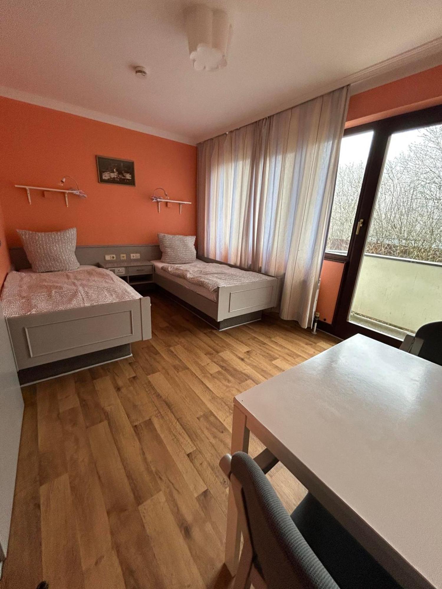 Hostel Budget Aubing Apartmenthostel Aub 162 *