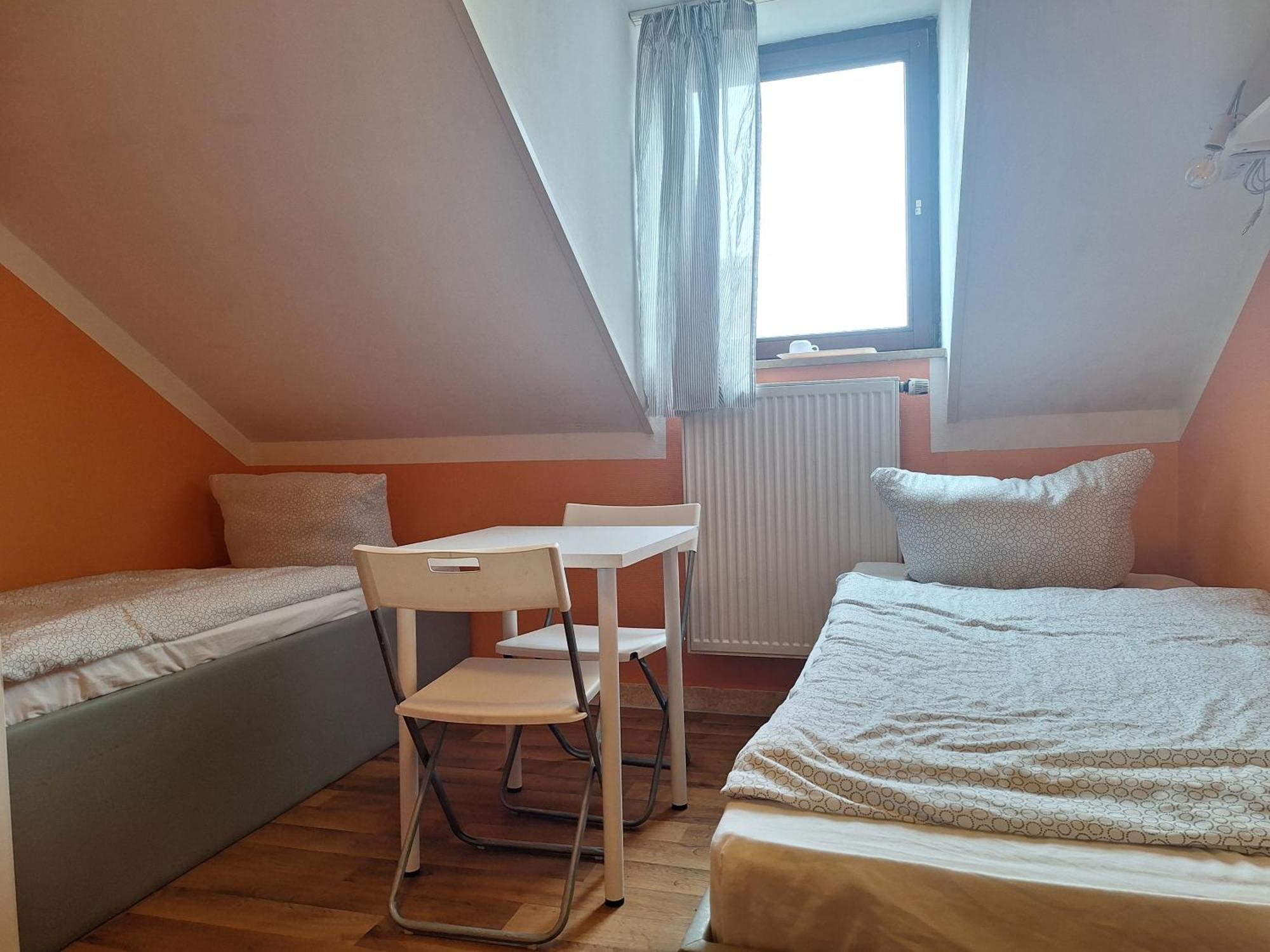 Hostel Budget Aubing Apartmenthostel Aub 162 *