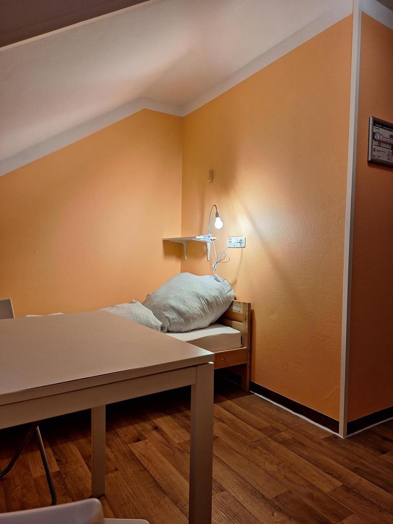 Budget Aubing Apartmenthostel Aub 162 * München